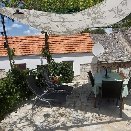 Apartman Sfinga